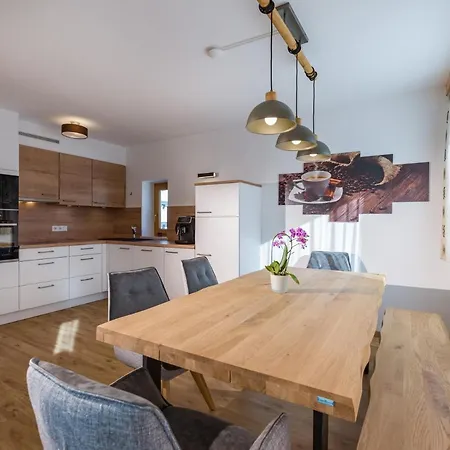 Luxner Apartment *