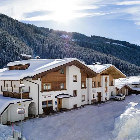 Apartment Luxner *